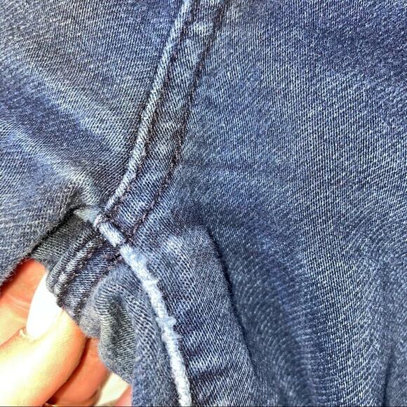 American Eagle jeans Super High rise jeggings medium was SZ 2 Super stretch - Picture 9 of 14